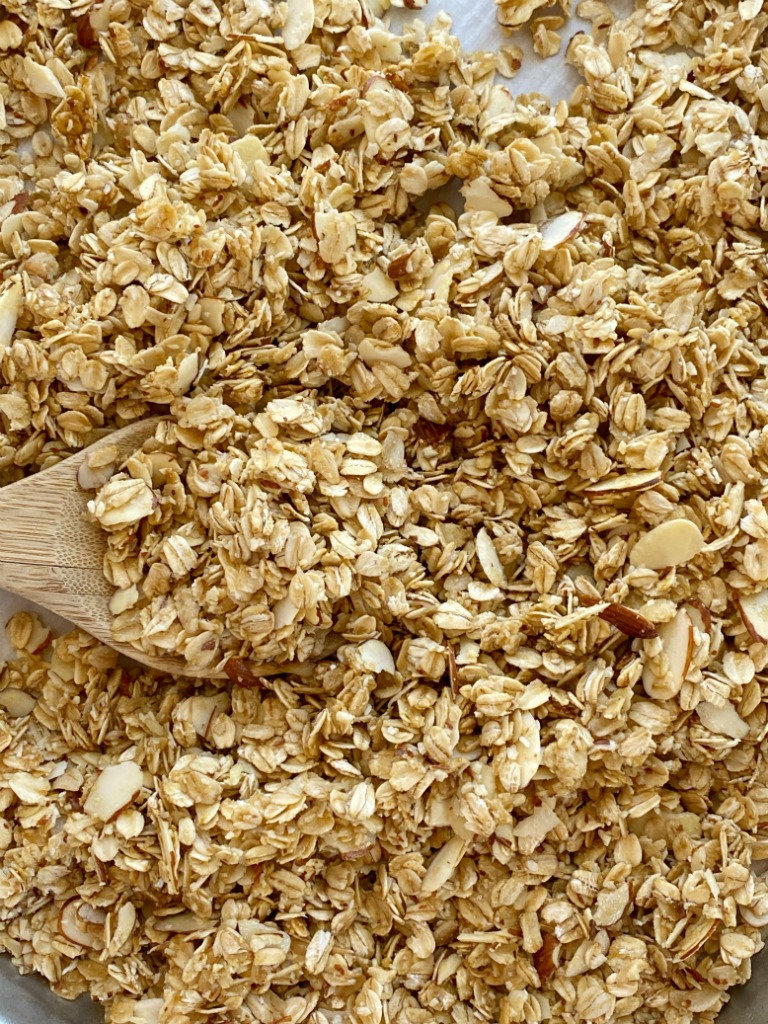 Homemade Coconut Oil Almond Granola