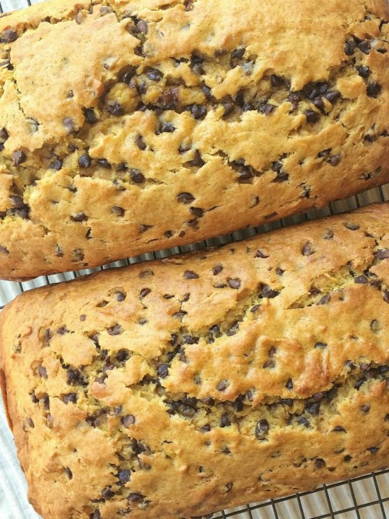Banana pumpkin chocolate chip bread is a must-make! Sweet bananas, pumpkin, lots of chocolate, and it bakes up to perfection. This quick bread is a must-make for Fall.