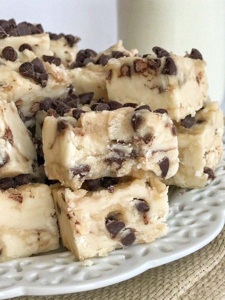 A sweet & creamy fudge that tastes exactly like chocolate chip cookie dough! No eggs so it's perfectly safe to eat. If you're looking for an extra sweet treat this Holiday and Christmas season then you have to try this chocolate chip cookie dough fudge!