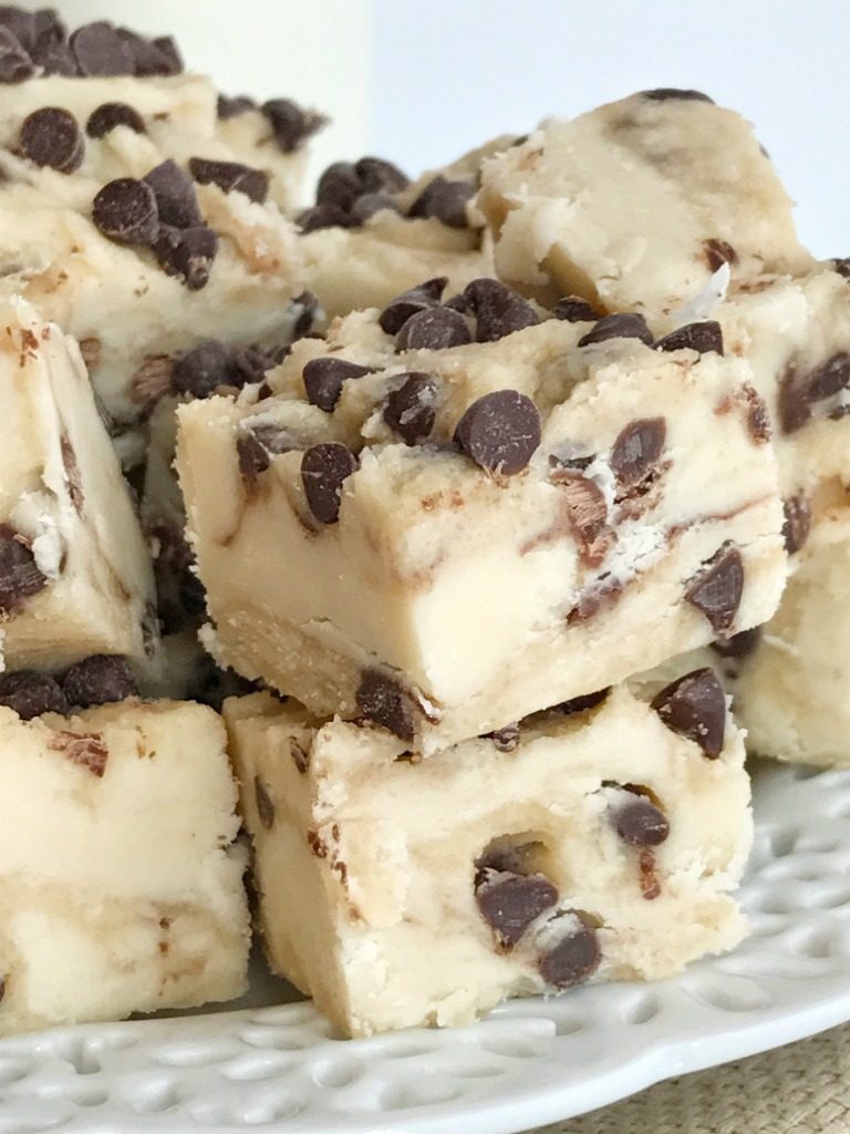 A sweet & creamy fudge that tastes exactly like chocolate chip cookie dough! No eggs so it's perfectly safe to eat. If you're looking for an extra sweet treat this Holiday and Christmas season then you have to try this chocolate chip cookie dough fudge!