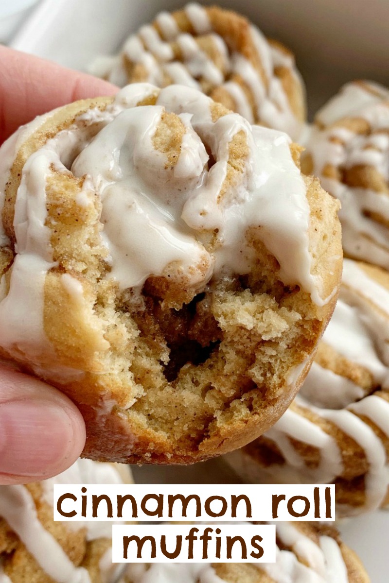 No Yeast & One Bowl Cinnamon Roll Muffins | Cinnamon Roll Muffins require no yeast, only one bowl and they're ready in about 30 minutes! All the flavor, gooey cinnamon & sugar, and sweetness that you love about a cinnamon roll, but in an easy to make cinnamon roll muffin recipe. #cinnamonrolls #breakfastrecipes #muffins #recipeoftheday #onebowl #easyrecipes
