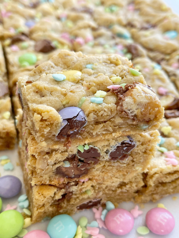 Easter Surprise Confetti Cookie Bars Together as Family