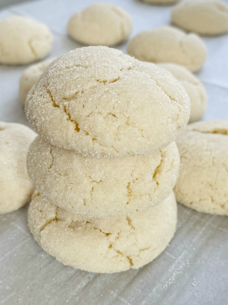 Soft Chocolate Chip Cookies - Gonna Want Seconds