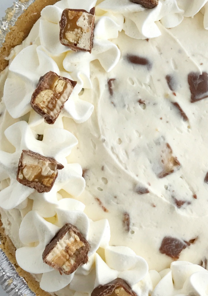 No Bake Snickers Cheesecake Pie