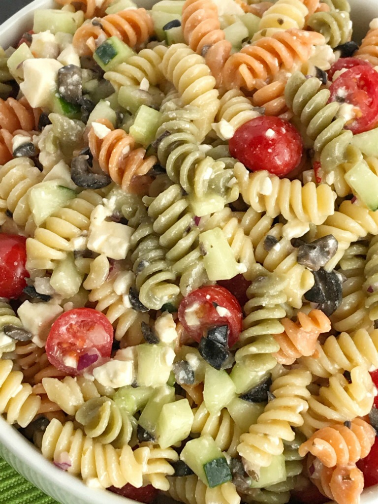Quick & Easy Italian Pasta Salad | Pasta Salad Recipes | Pasta Salad | Italian Pasta Salad | Easy Italian pasta salad will be the star of all your summer picnics and BBQ