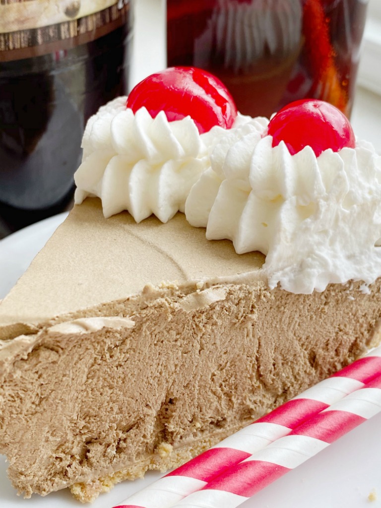 Creamy, cool, light & refreshing! This Root Beer Float Pie is the perfect treat on those hot summer days. Only a few minutes of prep and then some freezer time and you have an easy, no bake pie that tastes EXACTLY like a root beer float! 