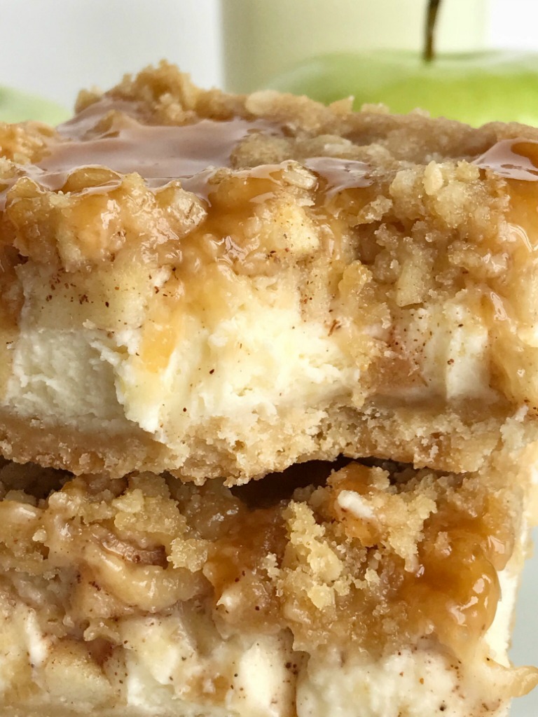 Caramel Apple Cheesecake Bars | Cheesecake Bars | Apple Dessert | Caramel | Caramel apple cheesecake bars with creamy apple cheesecake, brown sugar oat crumble, and caramel sauce. So irresistibly good and perfect apple dessert for Fall. #applerecipes #fallrecipe #caramelapple #cheesecake #cheesecakebars #dessertrecipe #easydessertrecipes