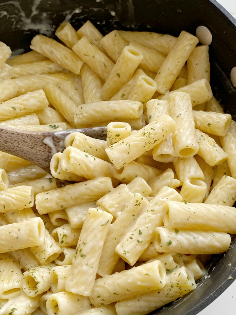 Easy Garlic Parmesan Pasta