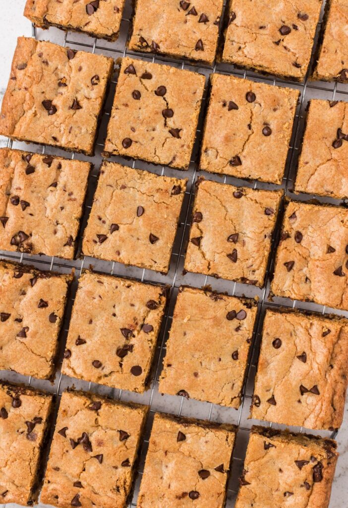 Squares of the blondies 