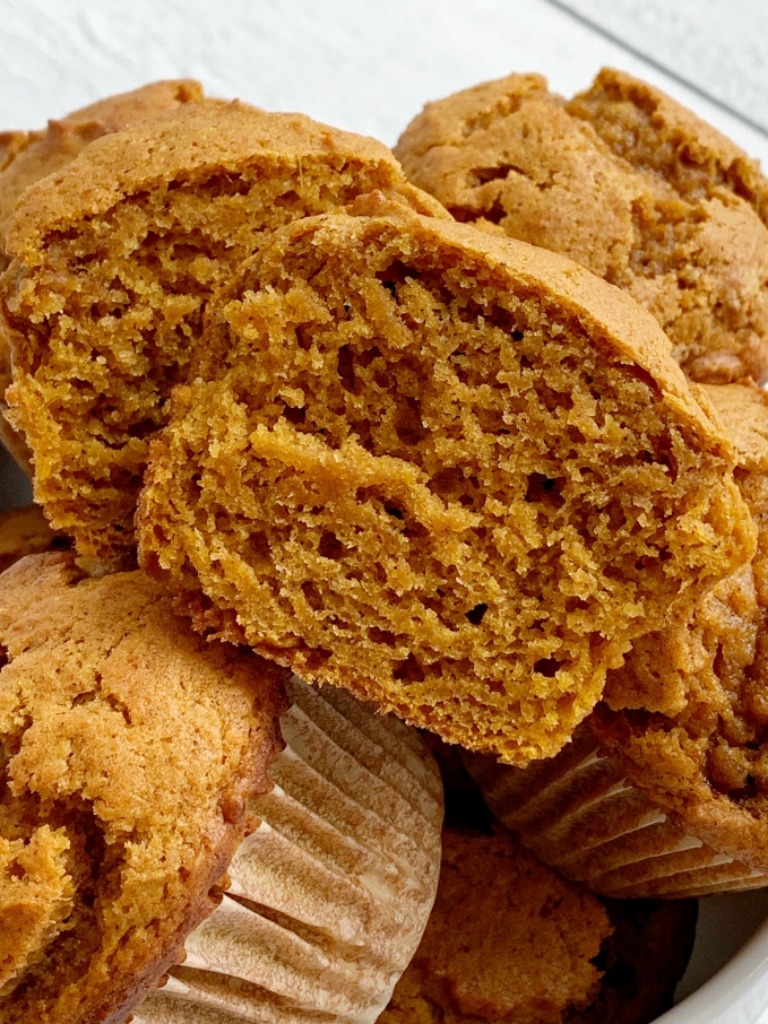 Perfect Pumpkin Muffins | Pumpkin Muffins | Pumpkin Recipes | Pumpkin Muffins are soft, moist, bake up perfectly, loaded with pumpkin, spices and they use one entire 15 oz can of pumpkin. The perfect pumpkin muffins. #pumpkin #pumpkinrecipes #muffins #fallbaking #thanksgivingrecipes #recipeoftheday