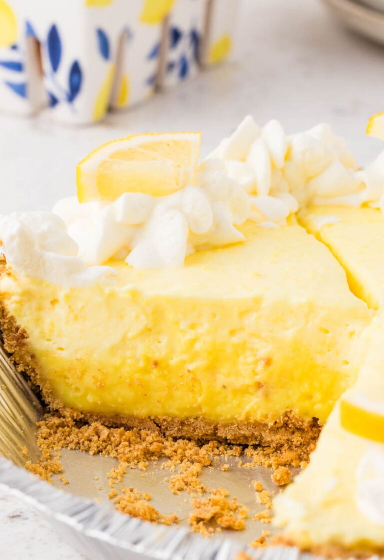 lemon pie inside the graham cracker crust