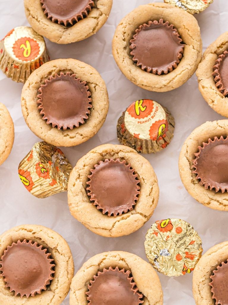 Over head shot of cookie cups with peanut butter.