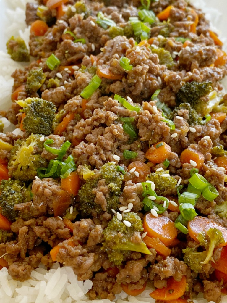 Ground Beef Teriyaki is an easy ground beef dinner recipe that simmers in a homemade teriyaki sauce, broccoli, and carrots. Serve over rice for delicious teriyaki rice bowls.