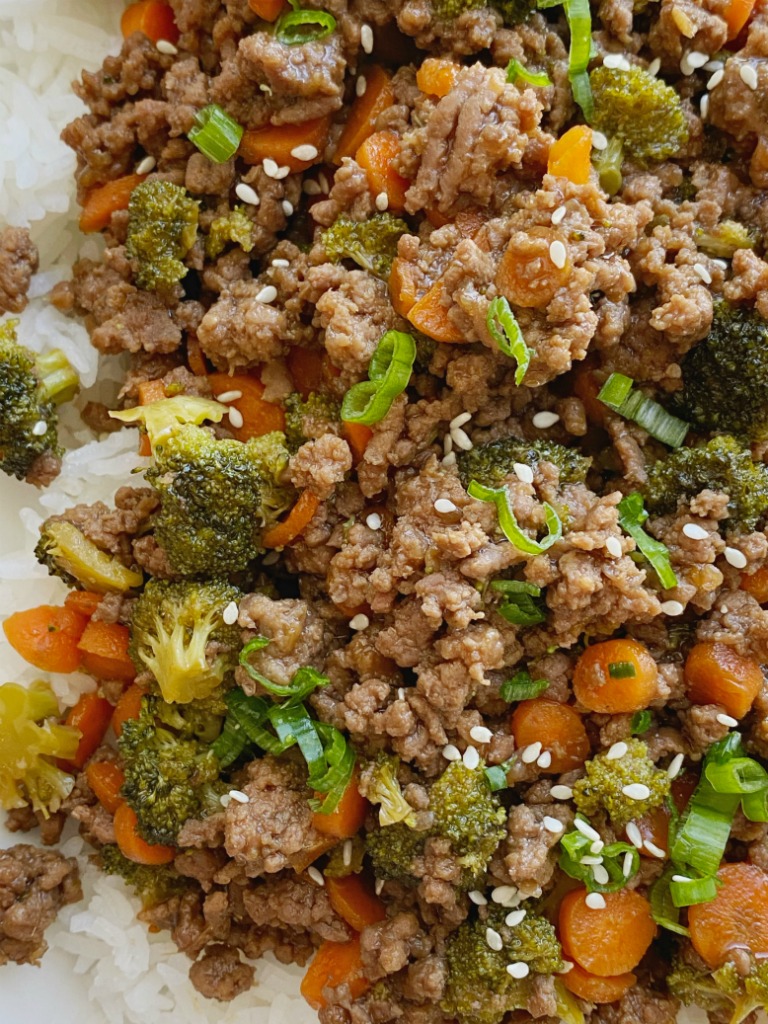 Ground Beef Teriyaki is an easy ground beef dinner recipe that simmers in a homemade teriyaki sauce, broccoli, and carrots. Serve over rice for delicious teriyaki rice bowls. 