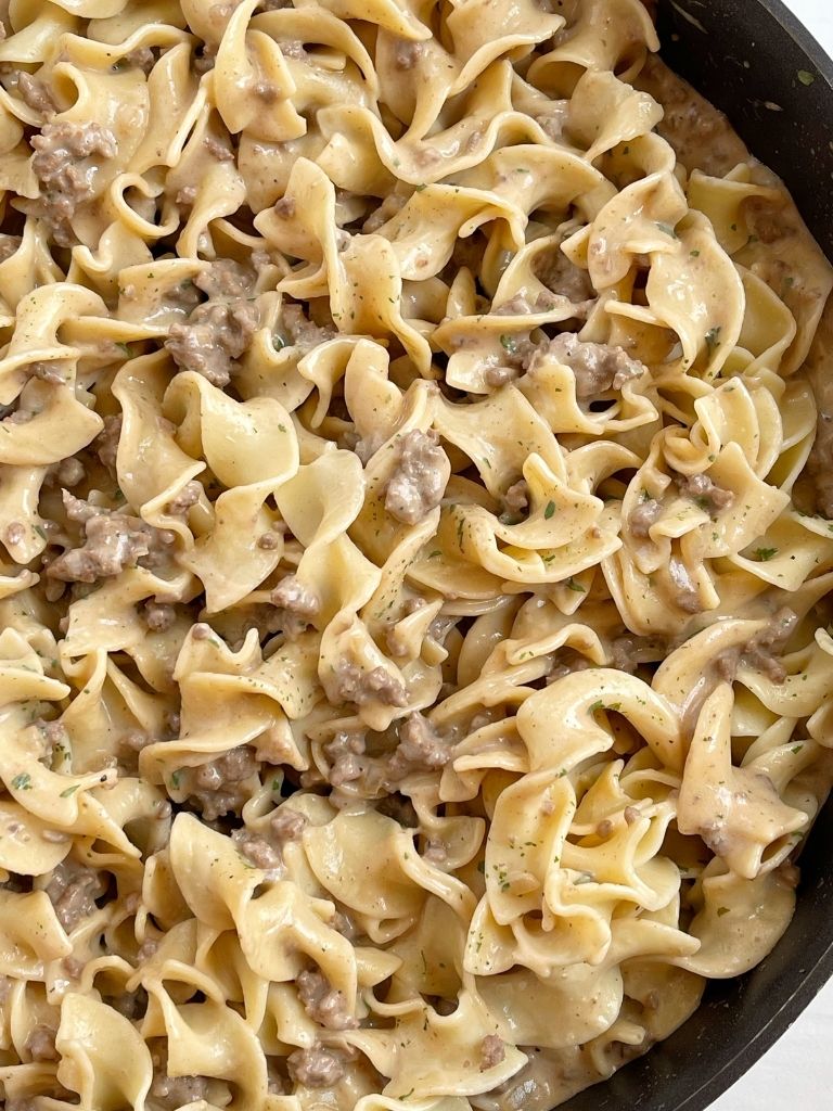 Close up picture of beef stroganoff