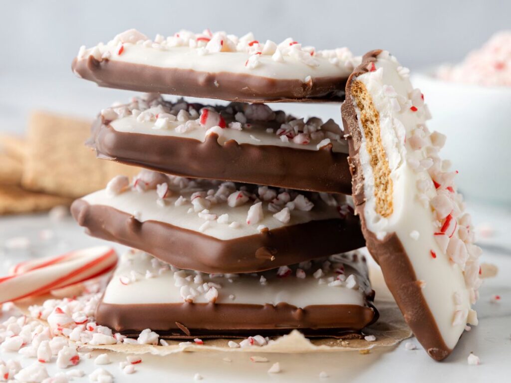 Peppermint Stripe Crackers