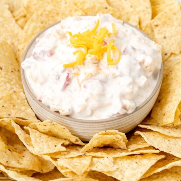 Fiesta Ranch Dip Together as Family