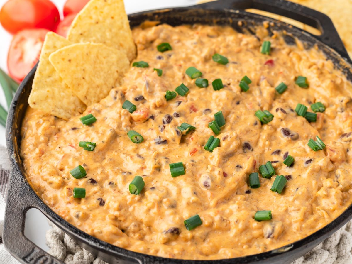 How to make this cheesy nacho dip recipe with step by step process photos. 
