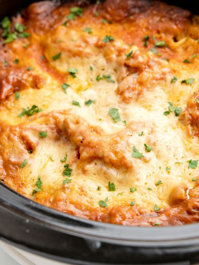 Easy Slow Cooker Lasagna Together as Family
