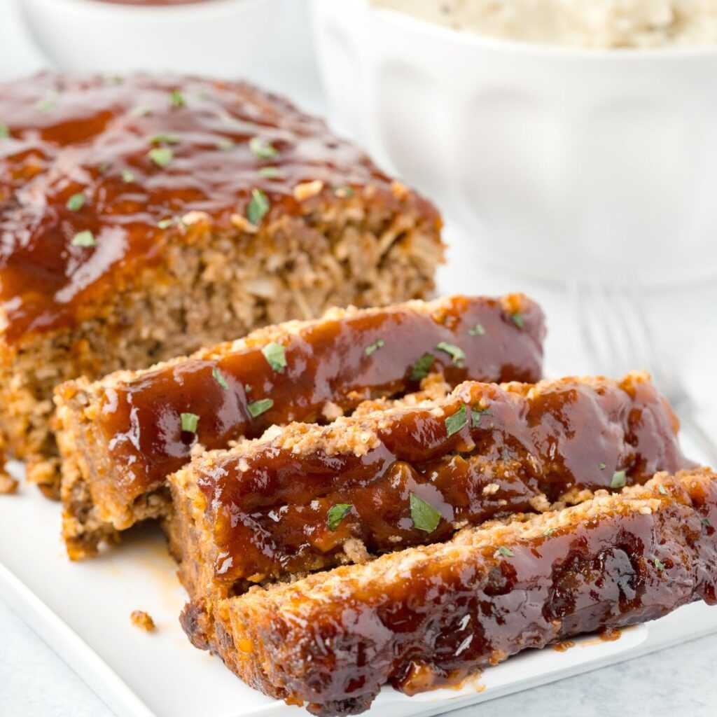 Process photos showing how to make this meatloaf recipe with ground beef and bbq sauce.
