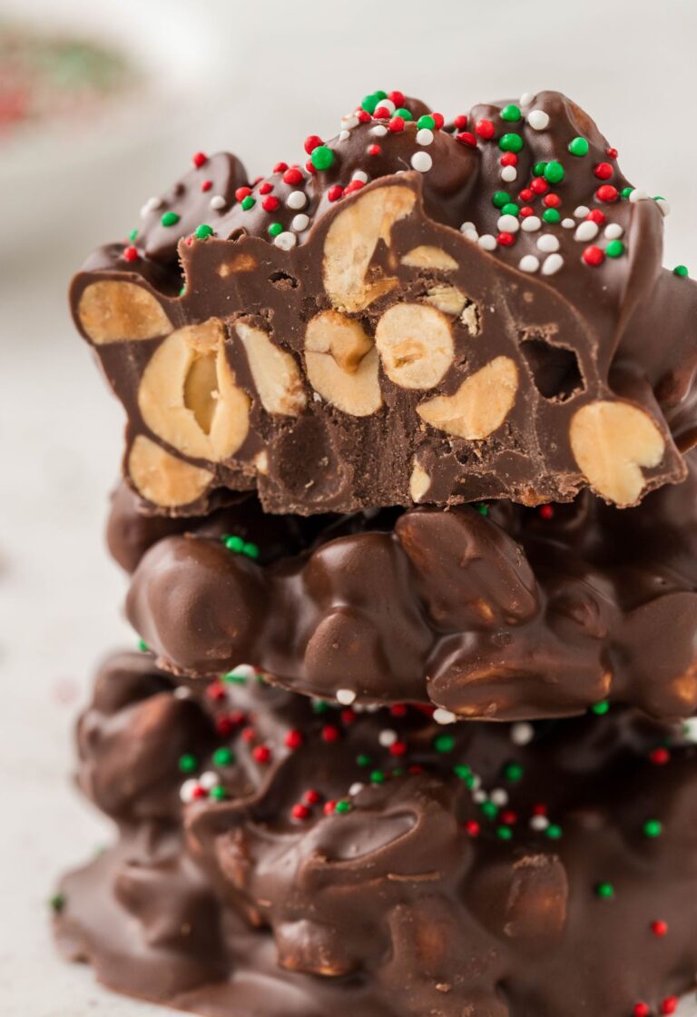 Easy Crockpot Christmas Candy (Salty Sweet Peanut Clusters)