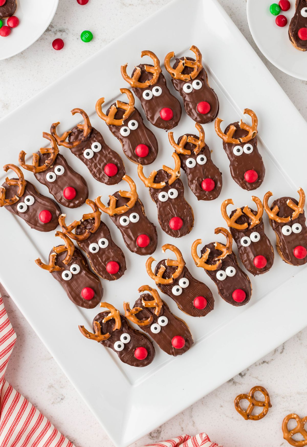 Easy Reindeer Cookies - Together as Family