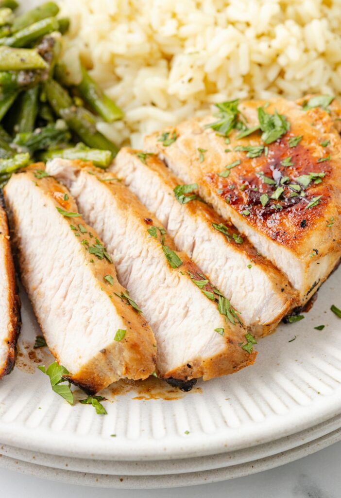 Close up pic of the sliced pork chops