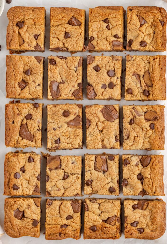 Overhead pic of the cookie bars