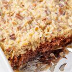 A side view of inside the poke cake