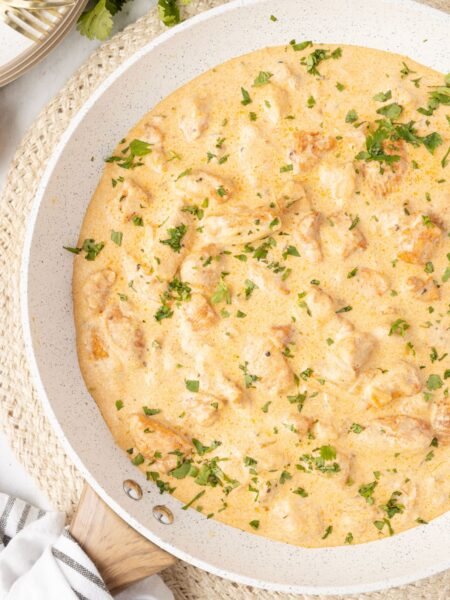 Hero image of pollo con crema recipe