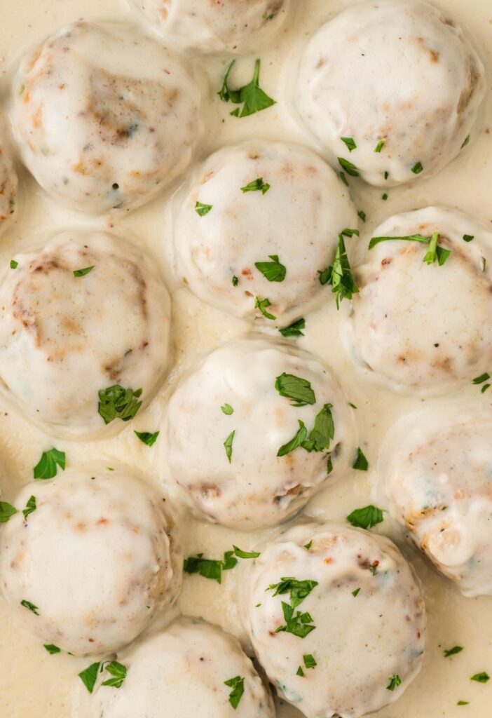 Close up of the Alfredo meatballs