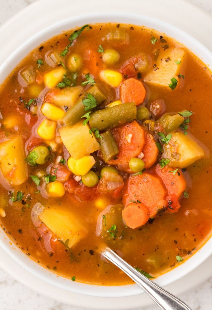 White bowl of the vegetable soup