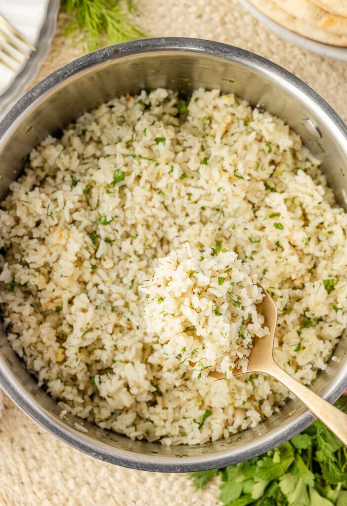 Top view of the pan of rice