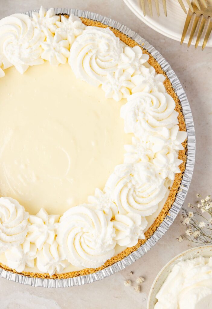 Top view of a whole no bake cheesecake