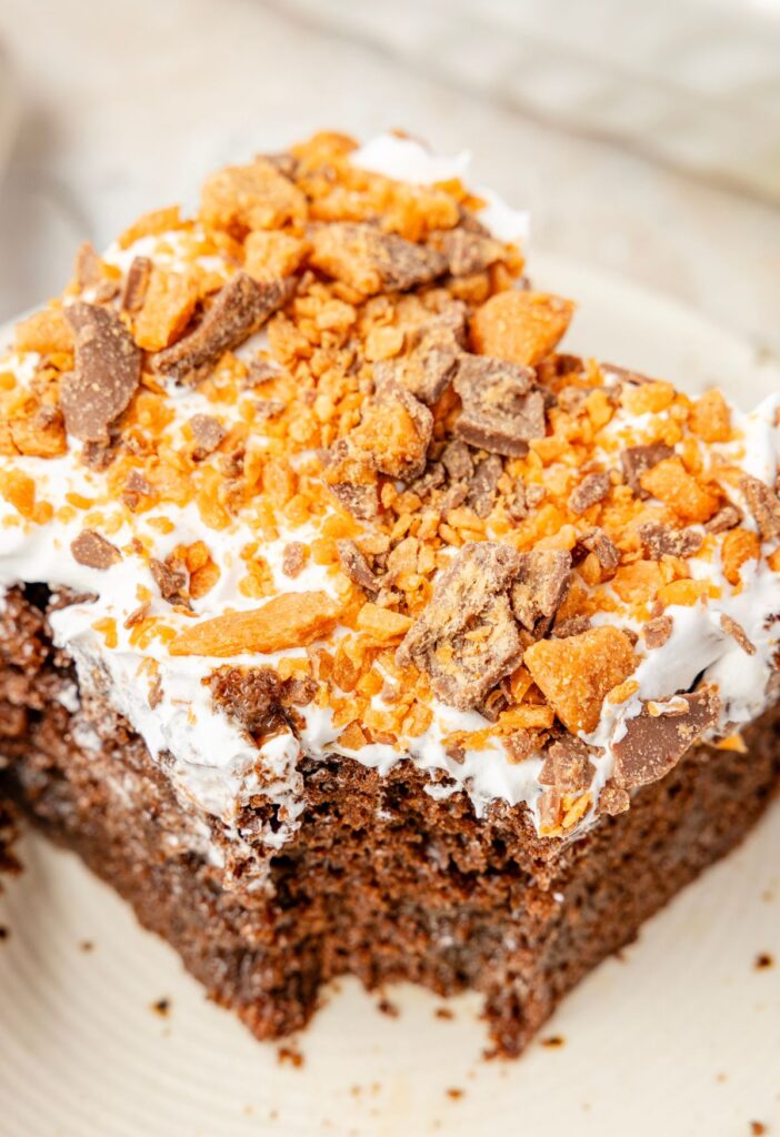hero shot of easy butterfinger cake