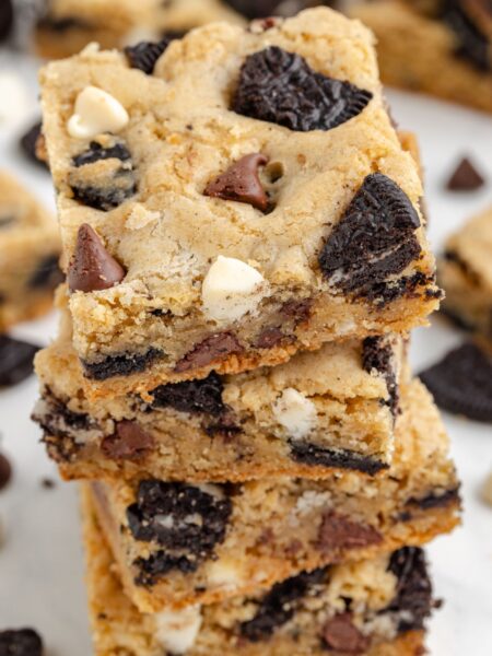 A stack of the Oreo cookie bars